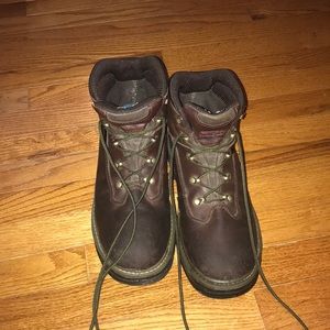 WOLVERINE hunting boot. open to any offers